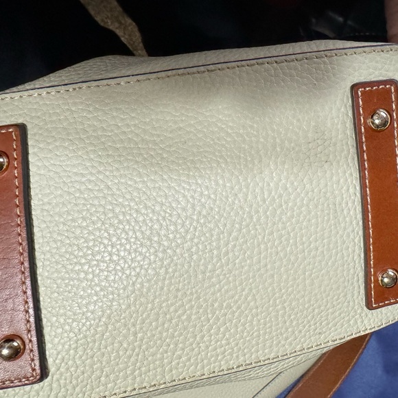 Dooney & Bourne bucket bag with matching wallet and dust bag - Picture 2 of 7